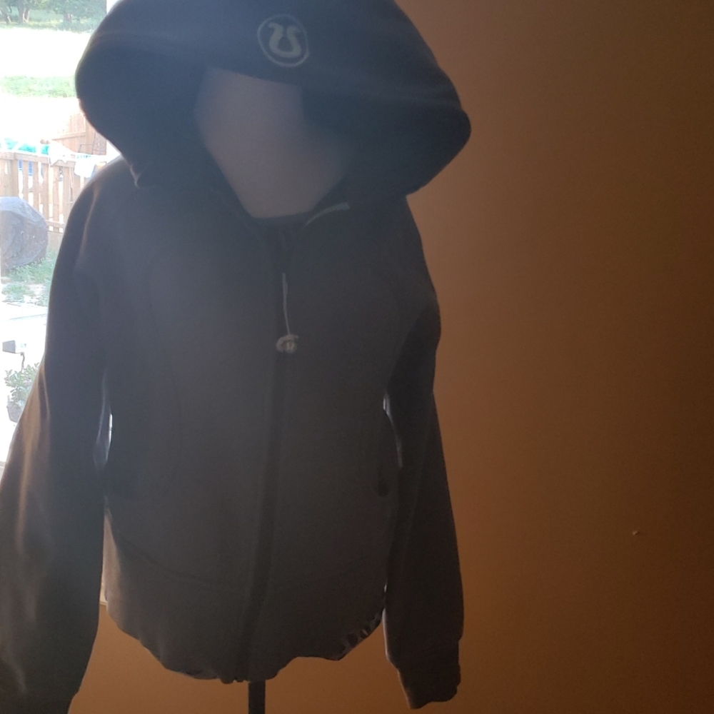 Lulu sweater, zipper up